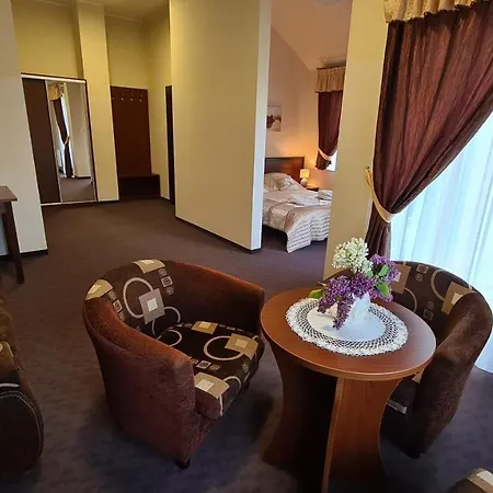 Korab Natura Tour Kompleks wypoczynkowy *