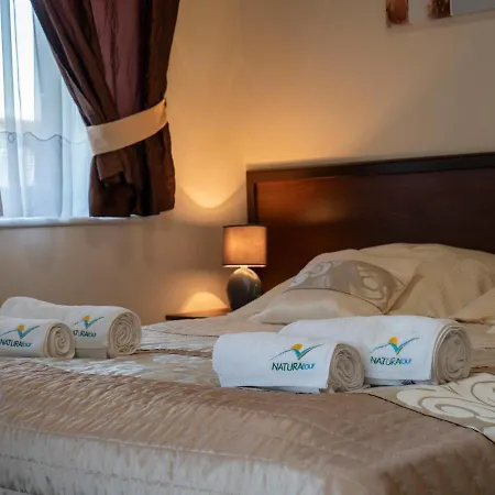 Kompleks wypoczynkowy Korab Natura Tour Ustronie Morskie